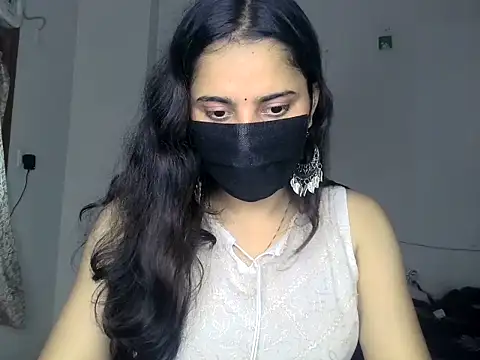 priyanks sharma37 online show from July 13, 6:25 am