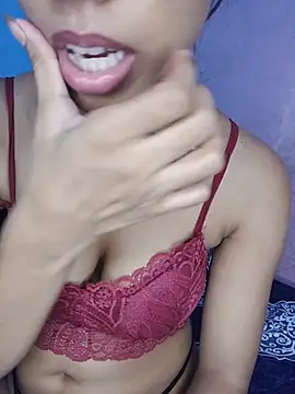 payalstudent4 online show from July 26, 9:33 pm