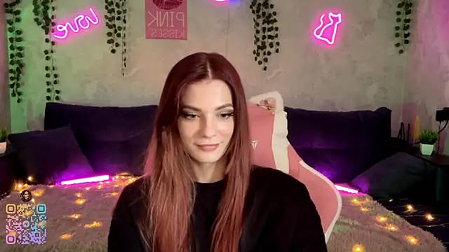 Angelina Charm  online show from May 20, 6:54 am