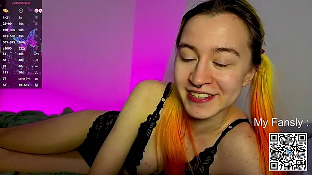 Emilya201 online show from June 1, 10:00 pm