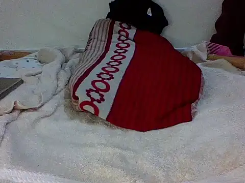 prettychocolate petite online show from May 30, 12:03 pm