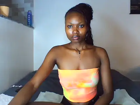 Lanita Lata online show from May 18, 7:42 pm