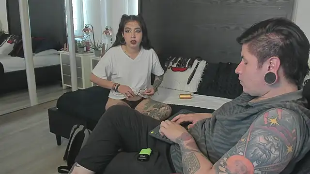 inkedsinners  online show from May 24, 3:11 pm