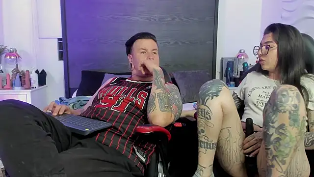 inkedsinners  online show from July 28, 12:08 am