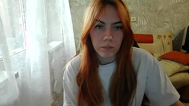 ember fox   online show from May 30, 10:13 am