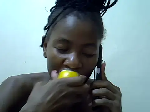 sweetmoh1 online show from May 31, 6:42 pm