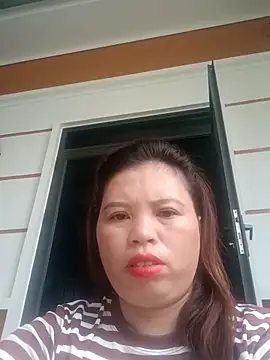 -Yeyi- online show from May 26, 10:31 pm