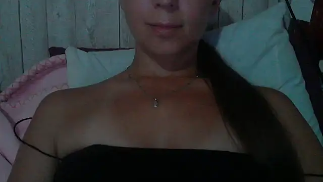 Bella--White online show from June 21, 4:11 pm