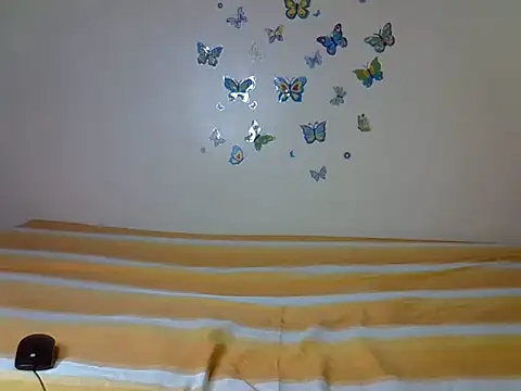 Pretty tess online show from May 28, 1:31 pm