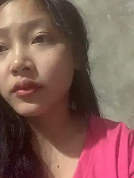 hinami-lo online show from May 21, 10:46 am