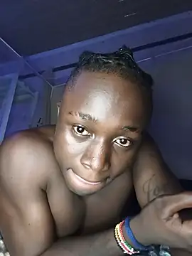 BENJAMIN0001K online show from July 29, 8:42 pm