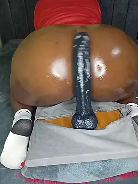 pretty sexxyass online show from July 27, 4:42 am