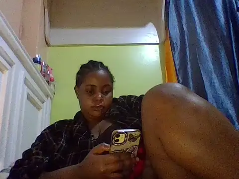 sexychubby22 online show from May 23, 2:21 am