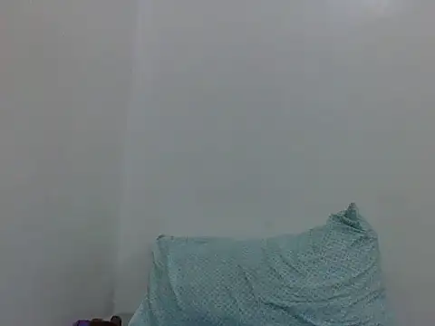 sweet naughty online show from May 28, 7:17 am