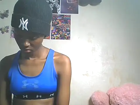 loversoncam online show from May 23, 4:44 am