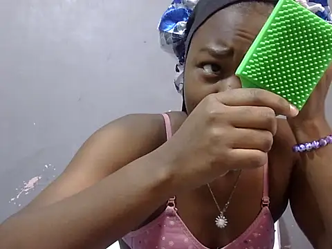 Petite Ebony10 online show from June 10, 8:24 am