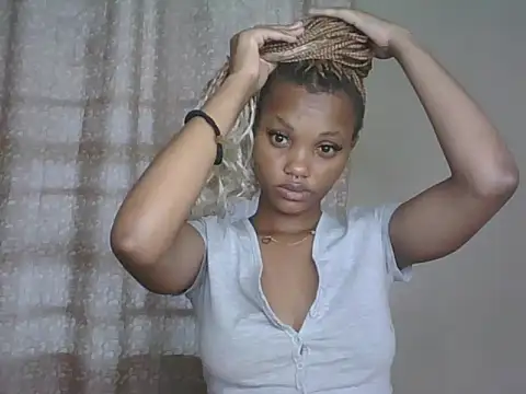 PrettyT5 online show from June 26, 6:14 am