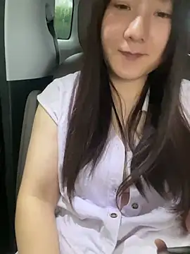 yan63737 online show from May 26, 8:13 am