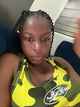 SassyPaulette online show from July 18, 12:29 pm