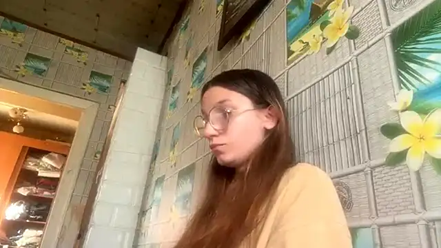SparkleJebb online show from May 27, 4:26 pm