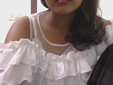 Diana Penty online show from July 11, 4:12 am