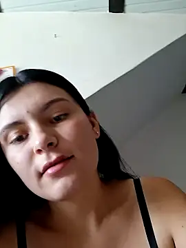 Yeras  online show from June 18, 6:35 pm