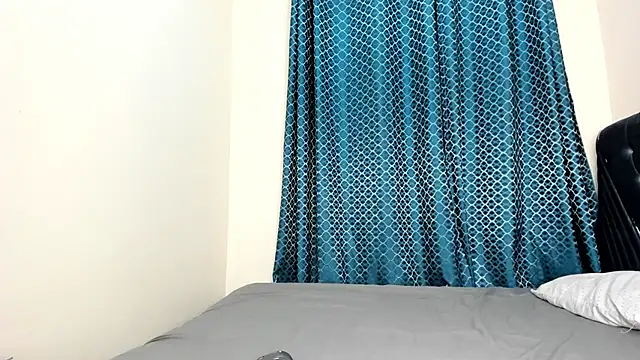 Naughty Little Barbie online show from May 21, 3:15 am