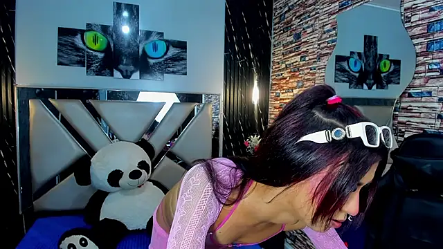 Sariha Sweet online show from July 23, 1:58 am