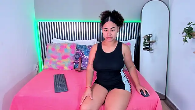 Amber Milers online show from July 28, 2:05 pm