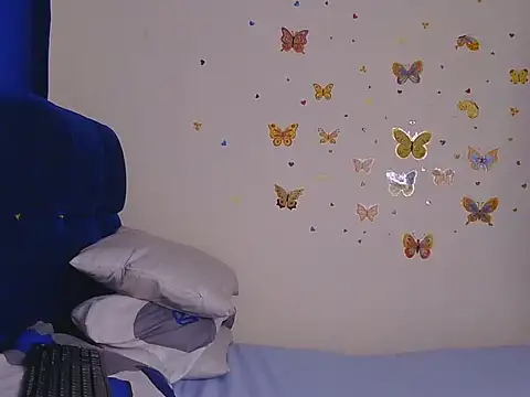 PinkCoochie02 online show from June 1, 4:36 am