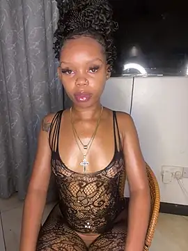 sexyie caramel online show from June 27, 7:31 pm