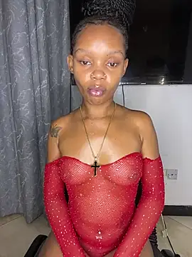 sexyie caramel online show from July 3, 7:09 pm