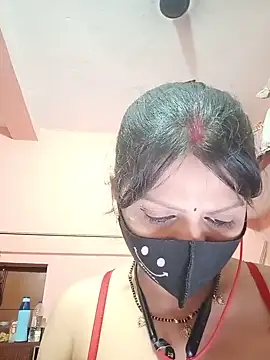 ZOYA-STRIP online show from July 28, 5:57 pm