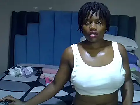 melanin moon online show from July 28, 12:48 pm