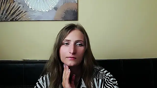 Jenny smille  online show from July 1, 5:40 am