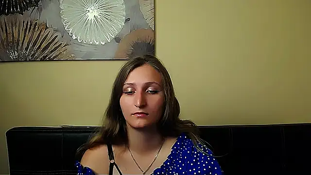Jenny smille  online show from June 26, 5:52 am