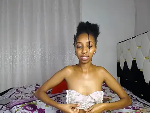 ValentinaIvy online show from July 28, 8:52 pm