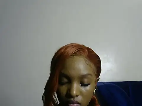 Sexy strawberina online show from June 13, 11:07 am