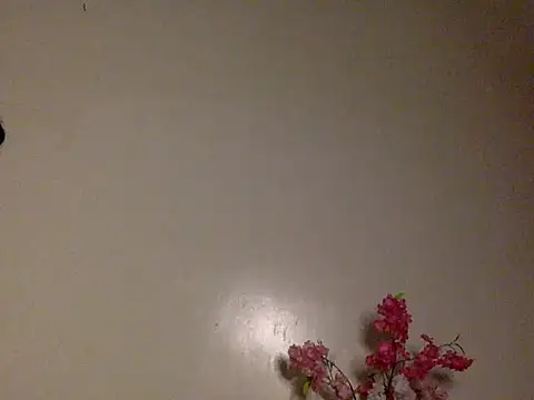 Sexy strawberina online show from May 26, 5:23 pm
