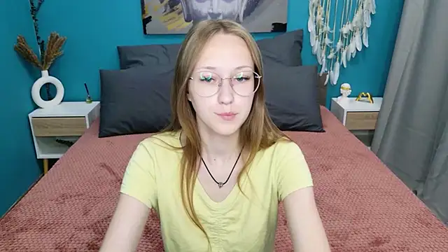 Calista Everleig online show from July 20, 9:56 am