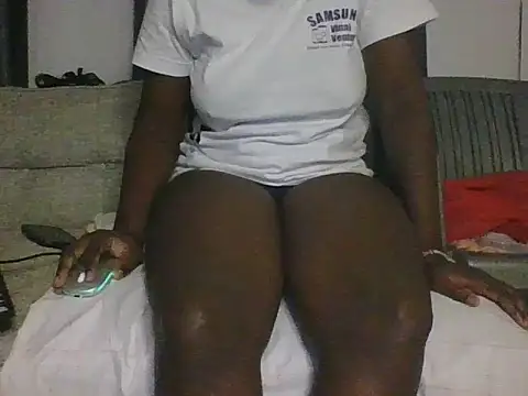 Hotty-booty1 online show from August 2, 7:50 pm