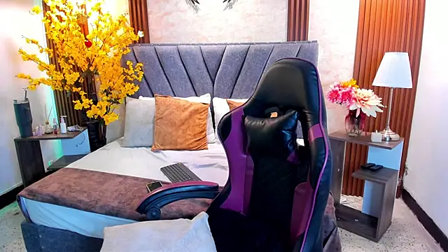 Sienna lu online show from July 21, 9:59 pm