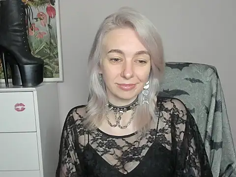 velvetanne online show from June 12, 7:16 am