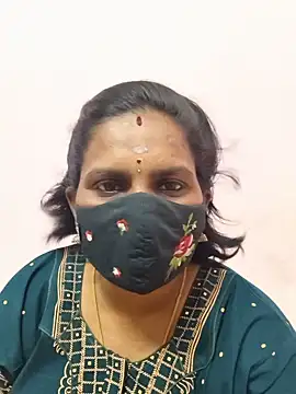 CuteTamizhachi online show from July 14, 3:28 pm