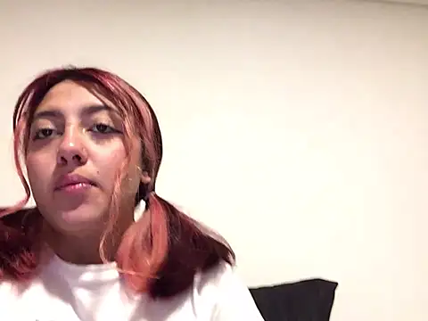 Emma Cut online show from May 29, 11:57 pm