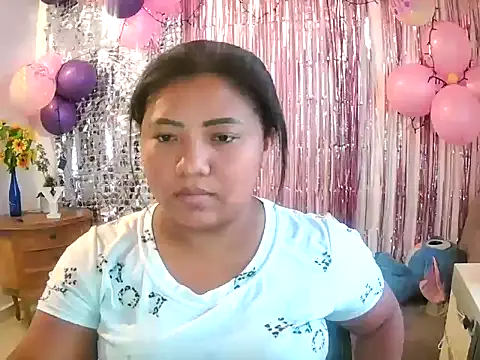 Ambber Smith online show from July 28, 6:08 pm