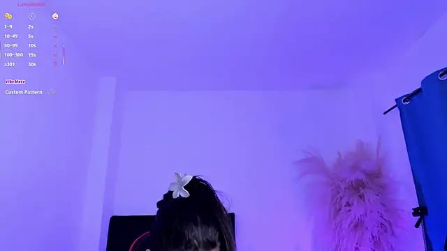 Yara shine22 online show from May 30, 2:37 pm