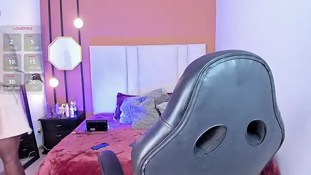 Mia boobs24 online show from July 28, 12:59 pm