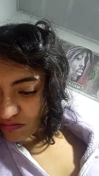 Perla-stone1 online show from July 26, 1:35 am