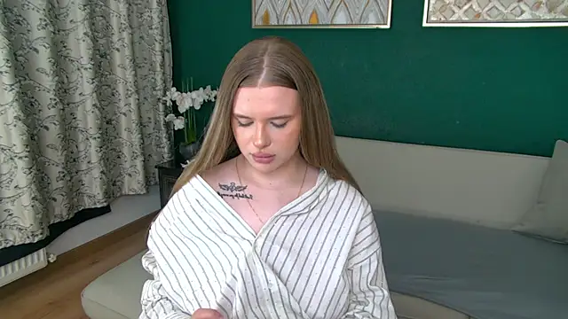 MishaRuss online show from May 29, 8:18 pm